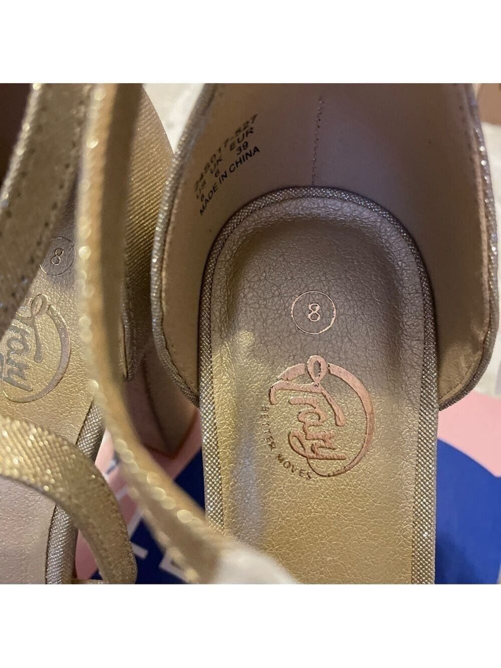Trary Gold Strappy Heels Size 8 - Picture 14 of 16